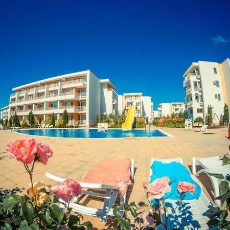 Modern, Self Contained, Апартамент Слънчев бряг